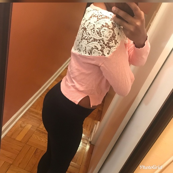 Sweaters - Pink cropped crochet sweater